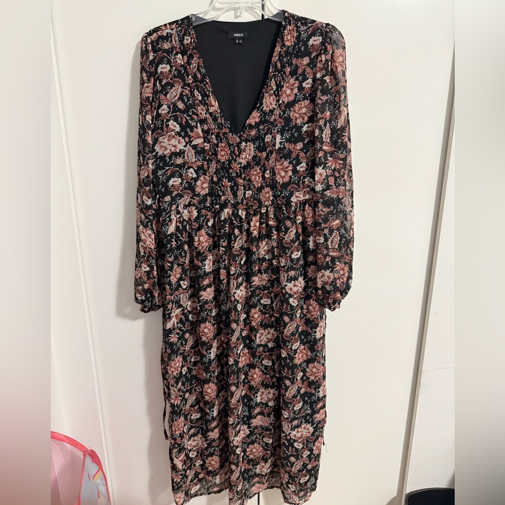 Boho Mexx Black and autumn colors Floral Midi Dress